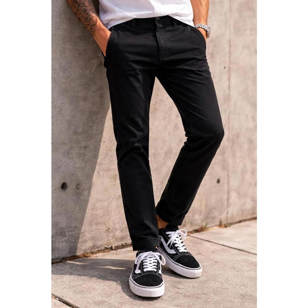 Vans NWT Slim Fit Pants Black Men’s Size 25 Skate Casual Streetwear Chino